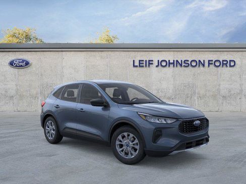 New 2026 Ford Escape Active w/ Tech Pack #1 FWD image 7