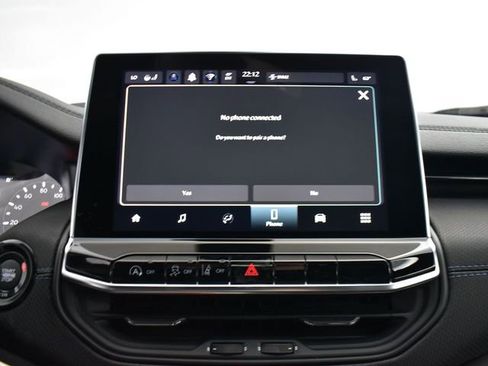 New 2026 Jeep Compass Latitude w/ Sun and Sound Group image 23