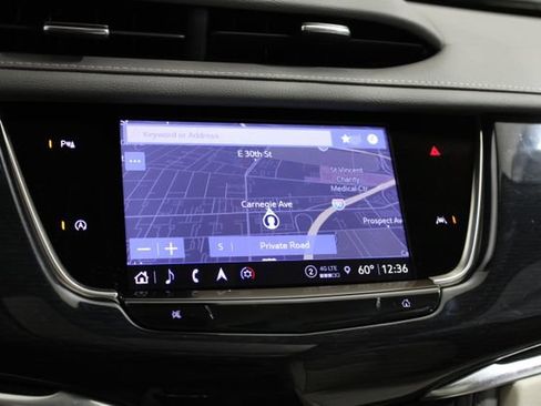 Used 2024 Cadillac XT6 Premium Luxury AWD/4WD image 19