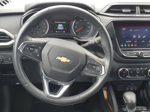 Certified 2022 Chevrolet TrailBlazer ACTIV w/ Technology Package AWD/4WD image 31