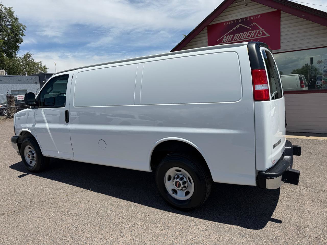 Used 2024 GMC Savana 2500 w/ Driver Convenience Package RWD image 10