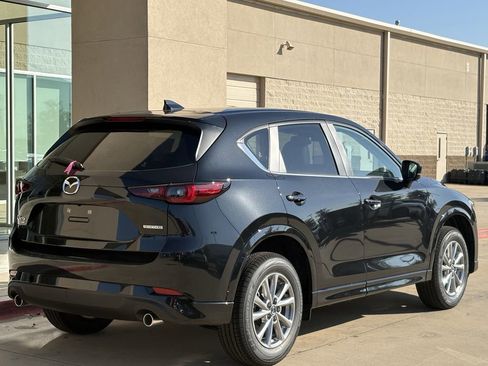 New 2025 MAZDA CX-5 AWD 2.5 S w/ Preferred Package image 4