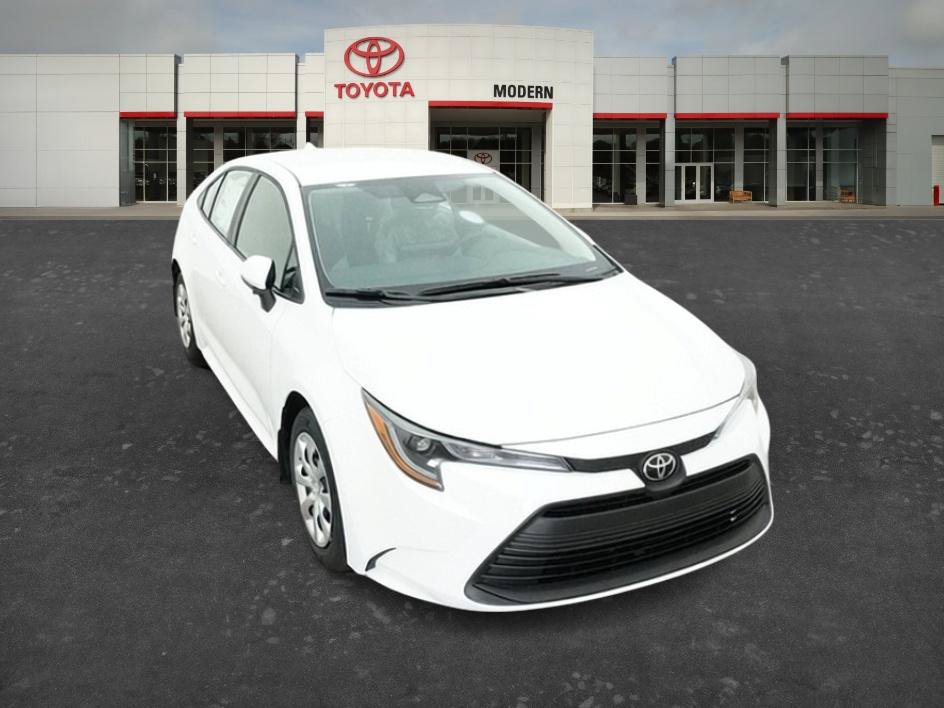 New 2027 Toyota Corolla LE FWD image 4