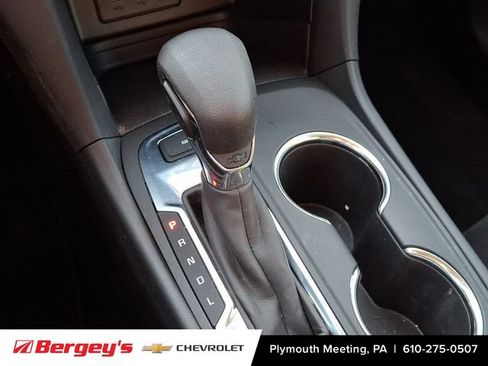Certified 2023 Chevrolet Equinox LT AWD/4WD image 17