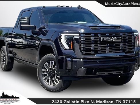 Used 2024 GMC Sierra 2500 Denali Ultimate w/ Max Trailering Package image 1