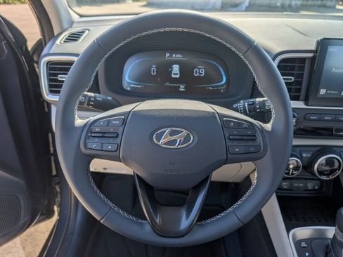 New 2026 Hyundai Venue SEL FWD image 14