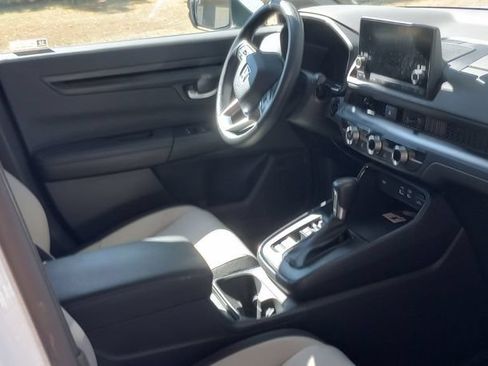 Used 2024 Honda CR-V EX image 8