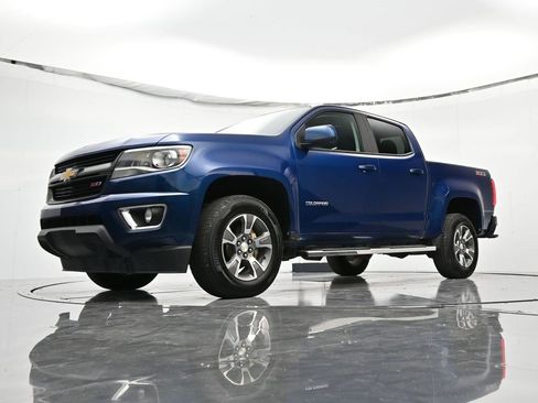 Used 2020 Chevrolet Colorado Z71 image 35
