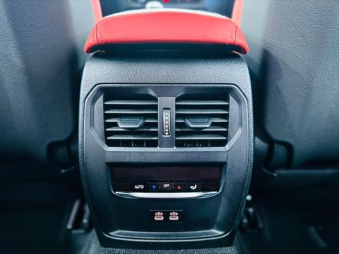 Used 2024 BMW M3 Competition w/ Parking Assistance Package image 32