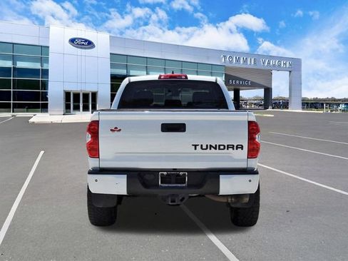Used 2021 Toyota Tundra Platinum AWD/4WD image 3