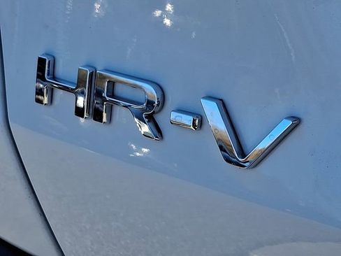 Used 2024 Honda HR-V Sport image 29
