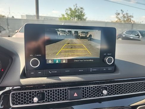 Used 2023 Honda Civic LX image 19