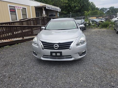 Used 2013 Nissan Altima 2.5 FWD image 5