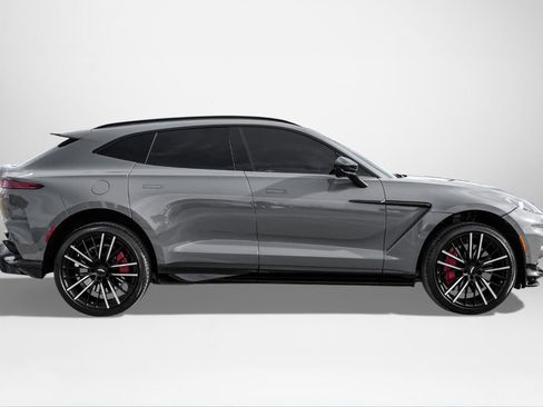 Used 2024 Aston Martin DBX 707 AWD/4WD image 5
