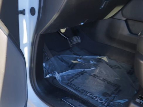 Used 2024 GMC Sierra 2500 Denali w/ Denali Reserve Package image 29