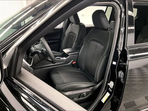 Used 2024 Jeep Grand Cherokee L Laredo AWD/4WD image 23