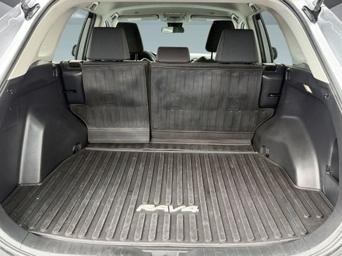 Used 2023 Toyota RAV4 LE FWD image 26