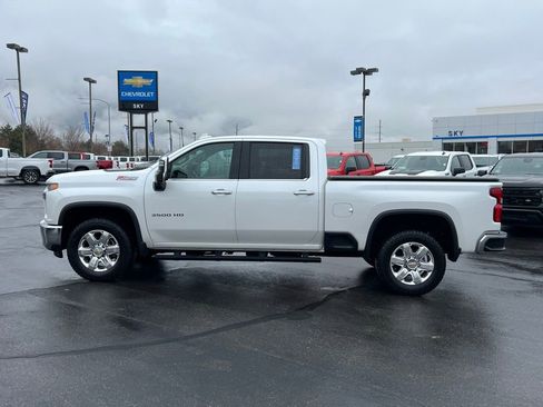 Certified 2022 Chevrolet Silverado 3500 LTZ AWD/4WD image 13