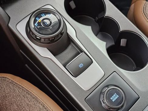 New 2026 Ford Bronco Sport Outer Banks w/ Outer Banks Tech Package+ AWD/4WD image 31