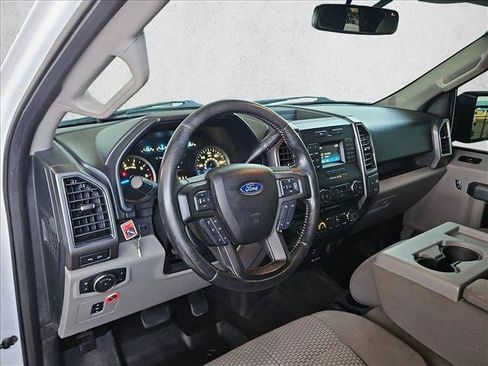 Used 2017 Ford F150 XLT w/ Equipment Group 301A Mid AWD/4WD image 10