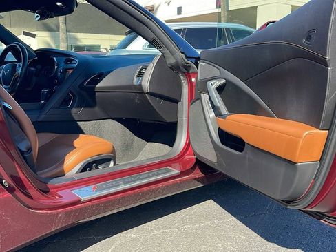 Used 2017 Chevrolet Corvette Stingray Convertible image 29