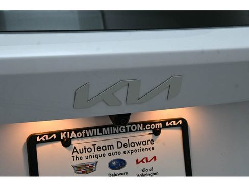 Certified 2025 Kia Sorento SX image 39
