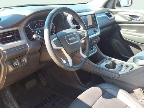 Used 2023 GMC Acadia SLT w/ Elevation Edition FWD image 8