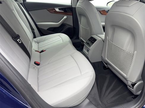 Used 2022 Audi A4 2.0T Premium Plus w/ Premium Plus Package image 40