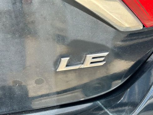 Used 2016 Toyota Camry LE image 13