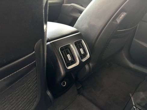 Used 2024 Kia Sorento S AWD/4WD image 24