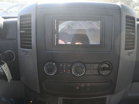 Used 2015 Mercedes-Benz Sprinter 3500 image 11
