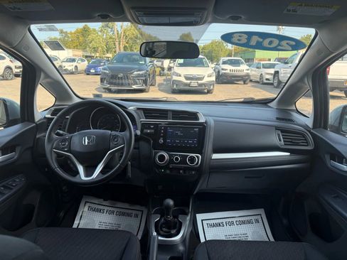 Used 2018 Honda Fit Sport image 2
