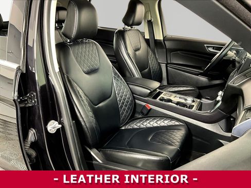 Used 2024 Ford Edge Titanium AWD/4WD image 28