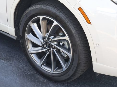 Used 2022 Lincoln Corsair Grand Touring AWD/4WD image 6
