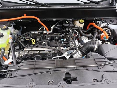 New 2026 Ford Maverick XL w/ Equipment Group 101A AWD/4WD image 18