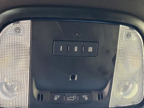 Used 2022 Dodge Durango R/T w/ Trailer Tow Group IV image 21