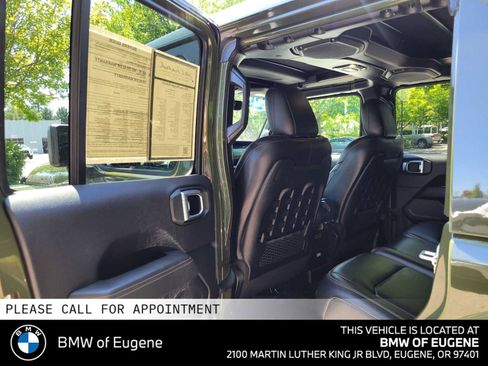 Used 2023 Jeep Wrangler Unlimited Rubicon 392 w/ Trailer Tow Package AWD/4WD image 17