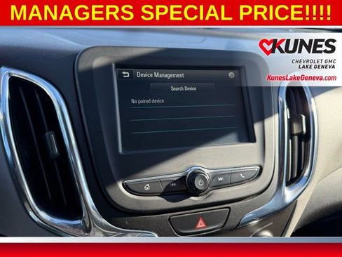 Used 2018 Chevrolet Equinox LS image 28