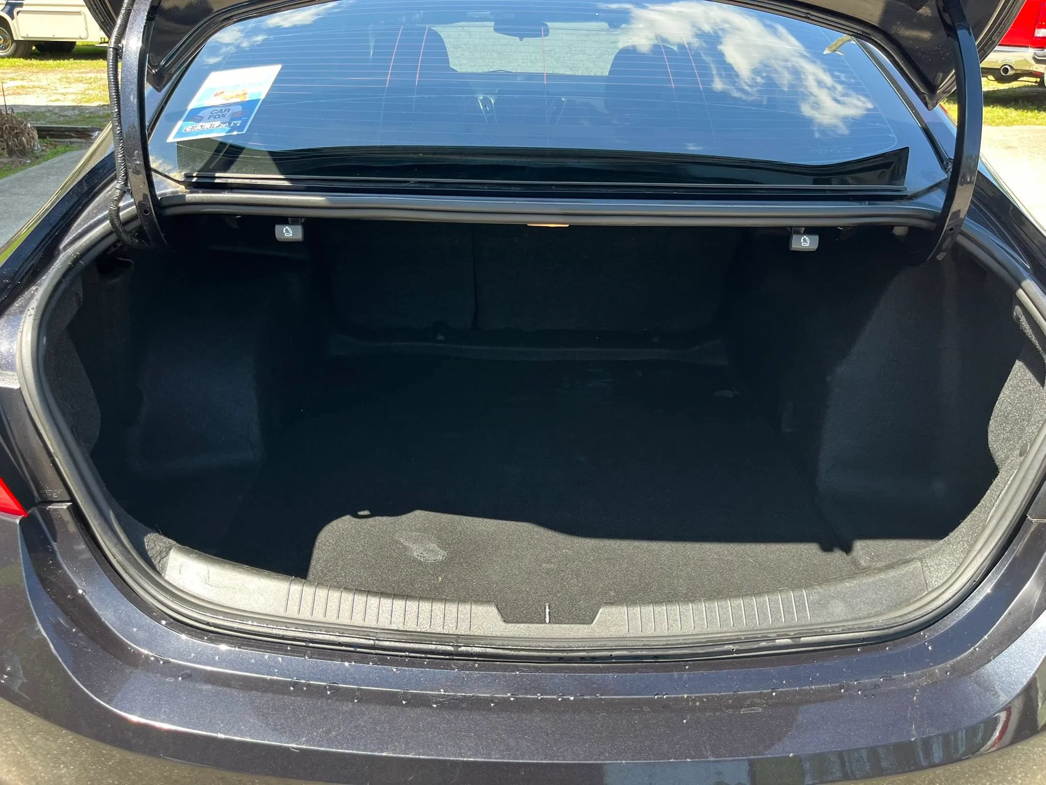 Used 2023 Chevrolet Malibu LT FWD image 25