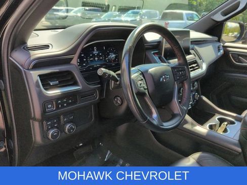 Used 2024 Chevrolet Suburban RST w/ Luxury Package AWD/4WD image 10