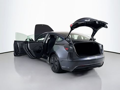 Used 2024 Tesla Model 3 Standard Range RWD image 26