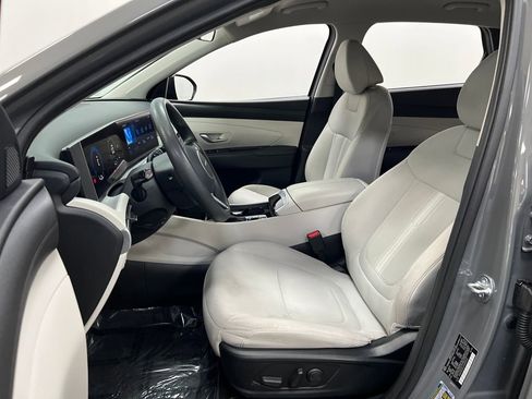 Used 2025 Hyundai Tucson SEL image 11