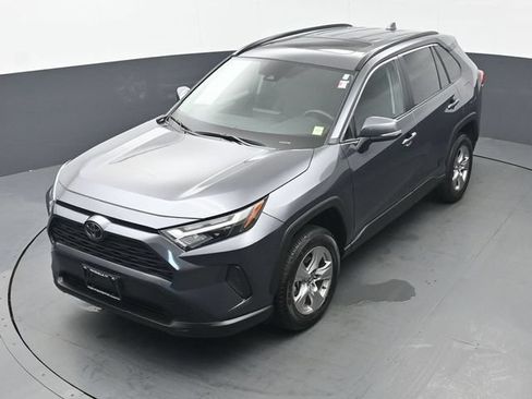 Used 2025 Toyota RAV4 XLE w/ Convenience Package AWD/4WD image 40