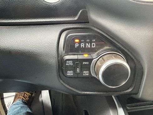 Used 2021 RAM 1500 Big Horn AWD/4WD image 27
