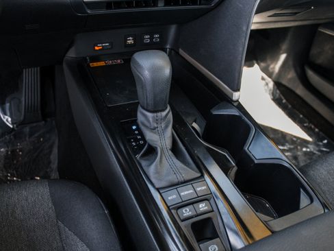 Used 2025 Toyota Camry LE FWD image 19