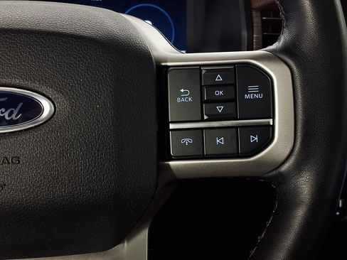 Used 2023 Ford Expedition Limited image 20