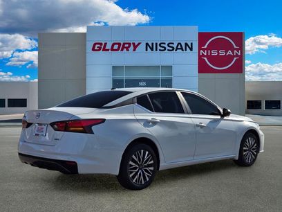 New 2026 Nissan Altima 2.5 SV