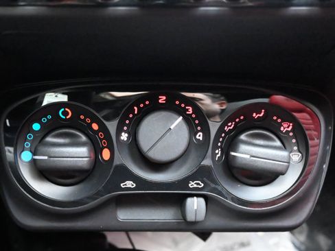Used 2016 Alfa Romeo 4C Spider RWD image 93