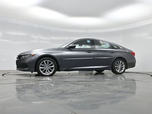 Used 2022 Honda Accord LX image 46