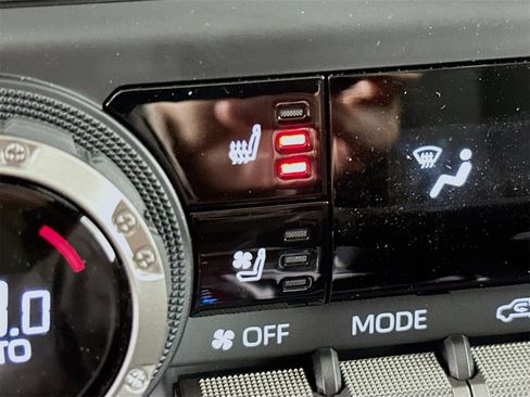 New 2025 Toyota Tacoma TRD Off-Road image 20